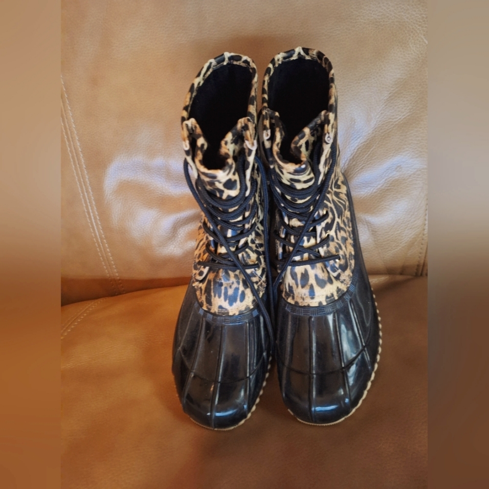 LOWERED Leopard print rainboots